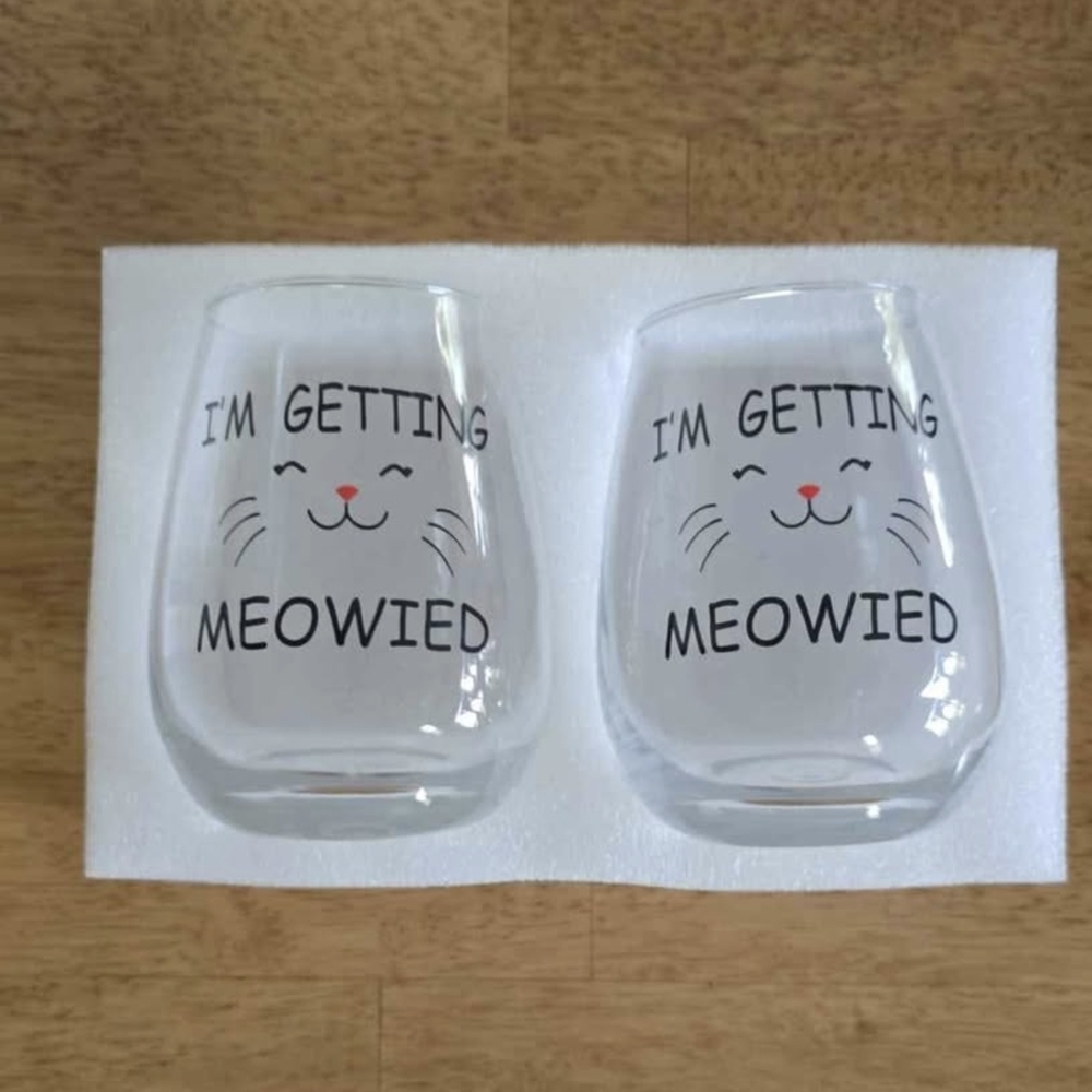 Cat-Themed Glass Set - I'm Getting Meowied